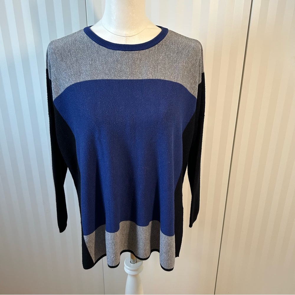 Fever gray blue black long sleeve light colour blocked sweater Size M